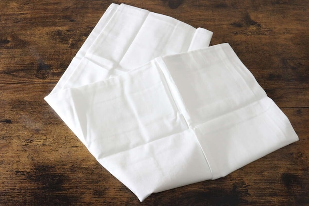 ダイソー 枕カバー(綿100%、オフ) ダイソーの枕カバー(綿100%、オフ)のビジュアル