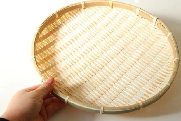 ダイソー　竹ざる　丸（約33cm）