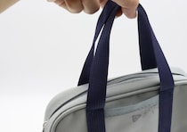 「懐かしくてつい買っちゃった♡」ミニチュアみたいな100均ペンケース