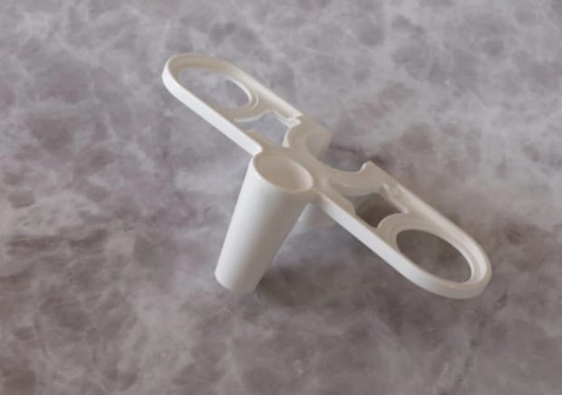 ダイソー　シャワーホルダー ボトルハンガー