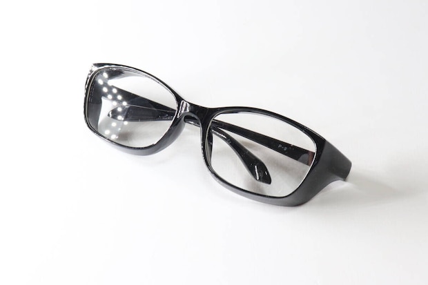 花粉メガネ（大人用、スクエア、ブラック）