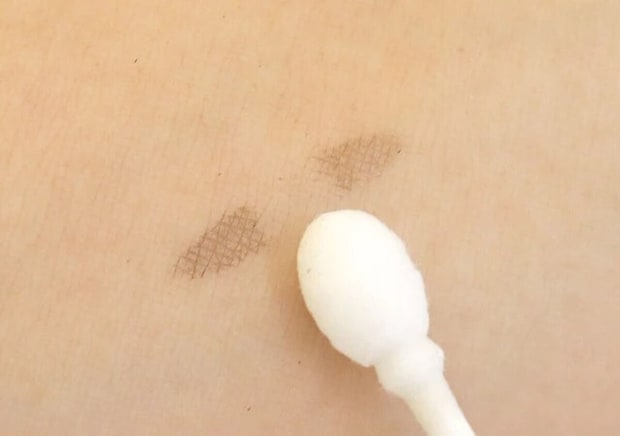ダイソーのスゴふわっ綿棒 60本入の使用例