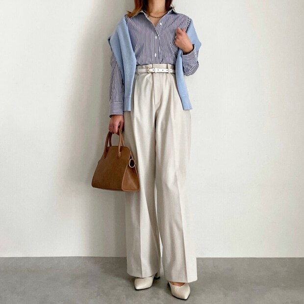 ユニクロタックワイドパンツ　ストライプシャツコーデ