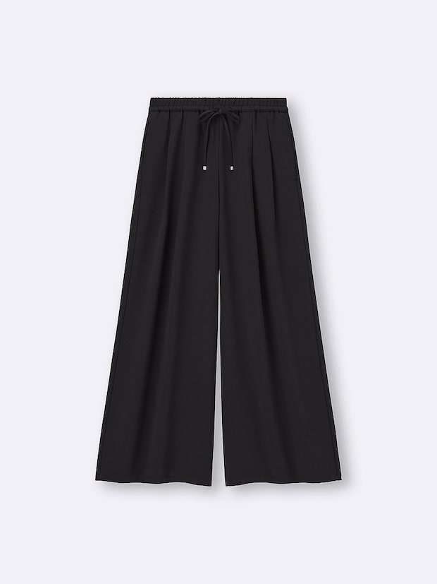 GUのドレープワイドパンツ