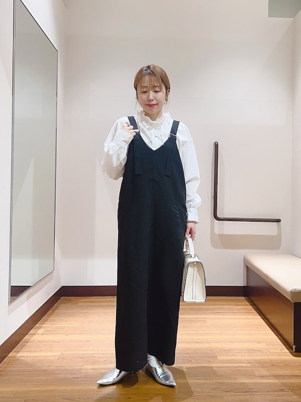 黒ワンピースコーデ4