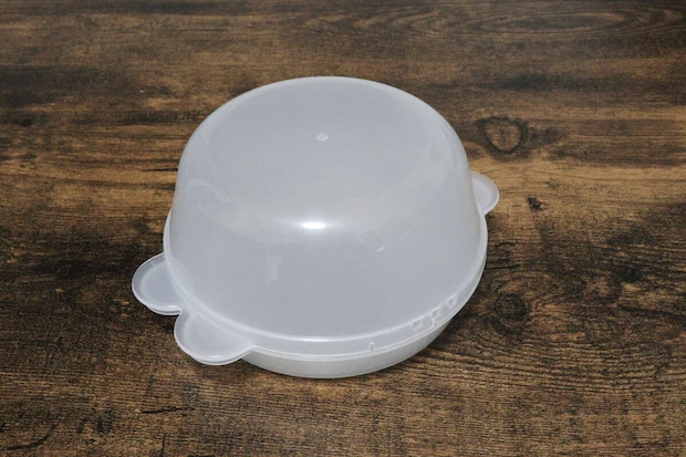 ダイソー　電子レンジでお手軽肉まん＆枝豆調理器