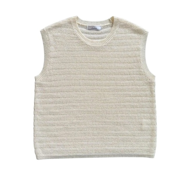 しまむらのフレンチスリーブニットプルオーバー