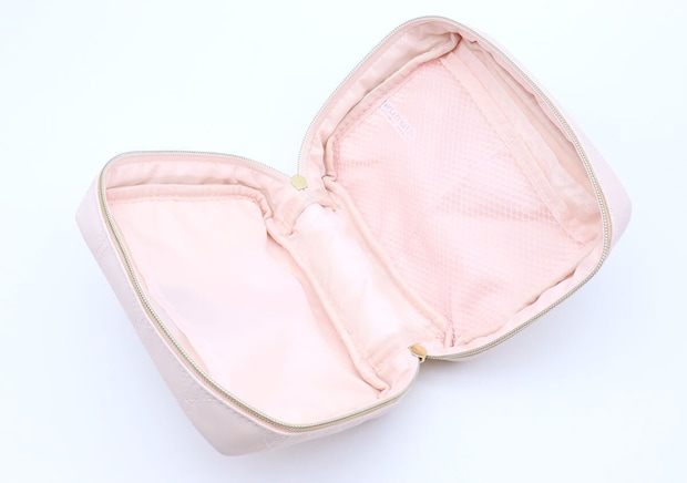 宝島社ムック付録のメゾン ド フルール×ハローキティのいちご宝物ケース PINK4