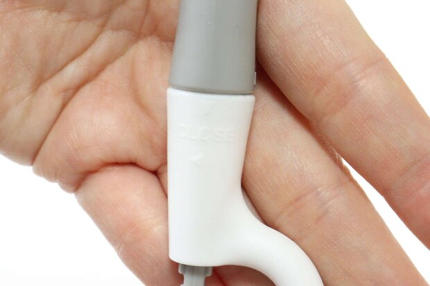 ボトル洗いスポンジ(回転式) ハンドル部分 ボトル洗いスポンジ(回転式) ハンドル部分