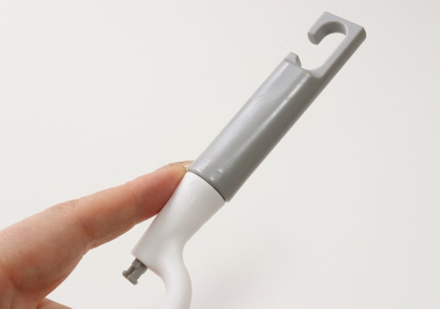 ダイソーがしれっと凄いの出してる!柄の部分に秘密あり!あることができるお手入れグッズ