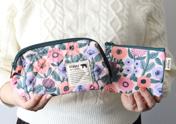 リンネルkippis花柄ポーチ