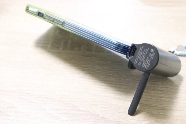 ダイソー　Mobile Battery　5000mAh　Black　使用例