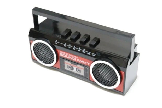 ダイソー　ラジカセ風Bluetoothスピーカー