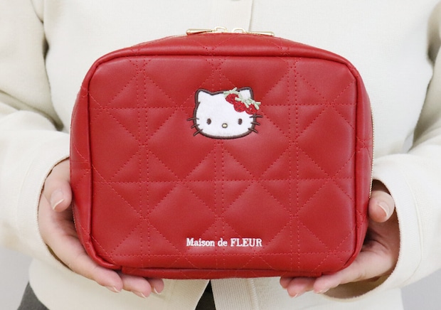 宝島社 ムック付録 Maison de FLEUR×HELLO KITTY いちご宝物ケースBOOK RED 宝島社ムック付録のMaison de FLEUR×HELLO KITTY いちご宝物ケースBOOK RED2
