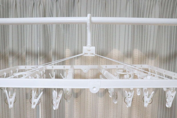 ダイソー ピンチハンガー(低い竿対応、42個) ダイソーのピンチハンガー(低い竿対応、42個)の全体