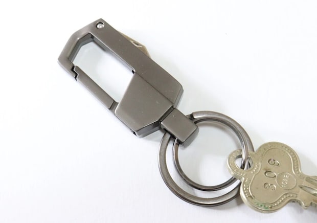 100均のこれつけとくと便利！お値段以上にいい仕事してくれるキーホルダー3選