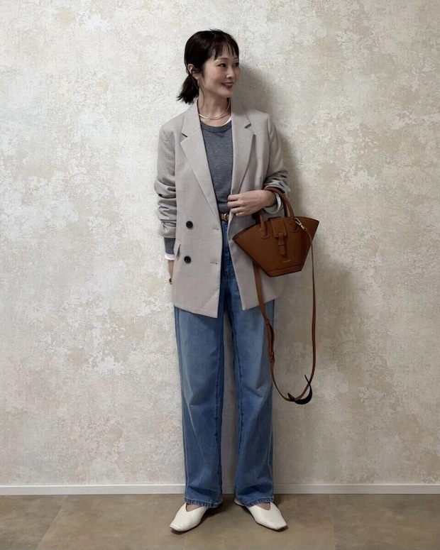 デニムカジュアルコーデ 2026gu春ダブルブレストジャケットデニムカジュアルコーデ