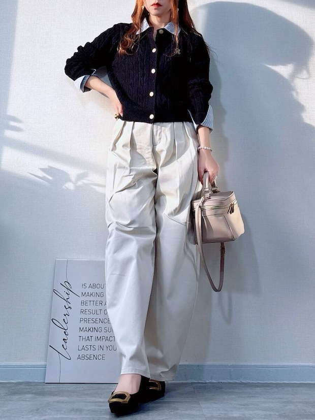 GUチノタックバレルパンツ GUチノタックバレルパンツ NATURAL ヒールパンプスコーデ