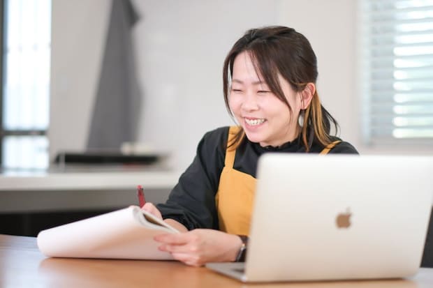 片付けで家族の関係が整うイメージ 片付けで家族の関係が整うイメージ