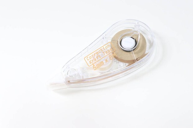 クラフト修正テープ