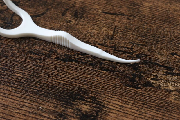 Y字型糸つきようじ(14本) ピック部分 Y字型糸つきようじ(14本) ピック部分