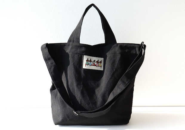 宝島社ムーミン黒ショルダーバッグ