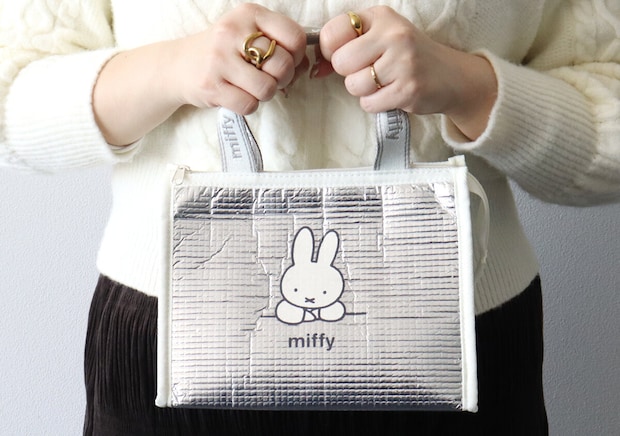 宝島社雑誌付録のSPRiNG2026年5月号のミッフィーのお弁当用保冷バッグ2