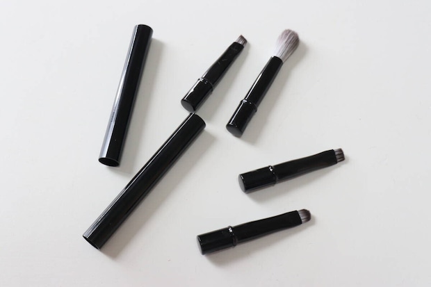 セリア　ポータブルメイクブラシ　ヘッド