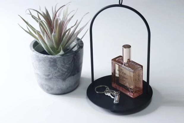 ダイソー　アイアンインテリア収納　使用例