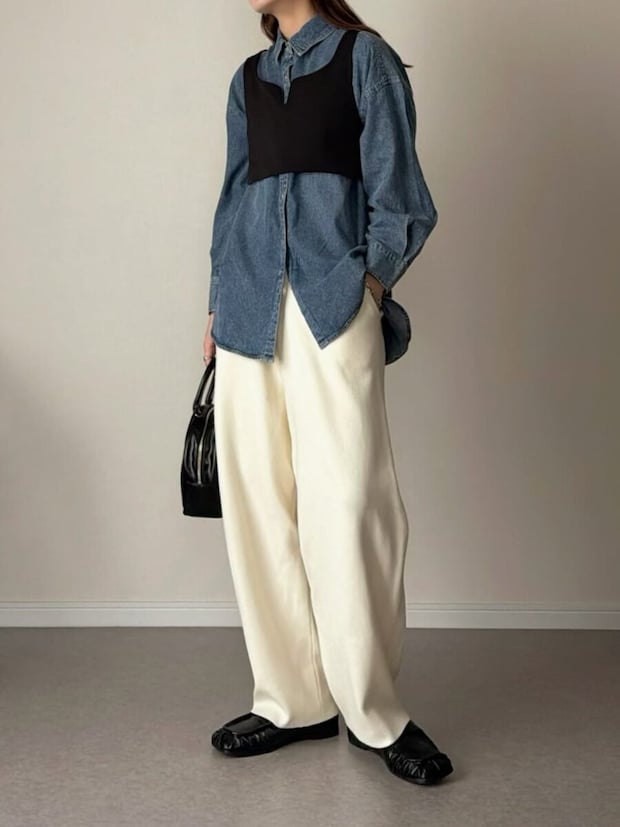 白ワイドパンツコーデ1