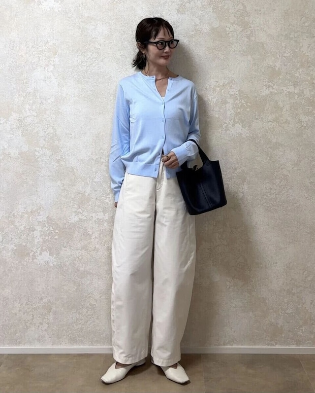 2026春ユニクロ大人女性おすすめUVカットクルーネックカーディガンお手本コーデ