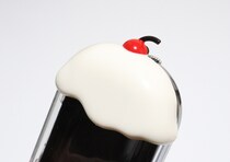 これはズルいって♡まるでレトロ喫茶のドリンクじゃん♡全種欲しくなる100均キーホルダー