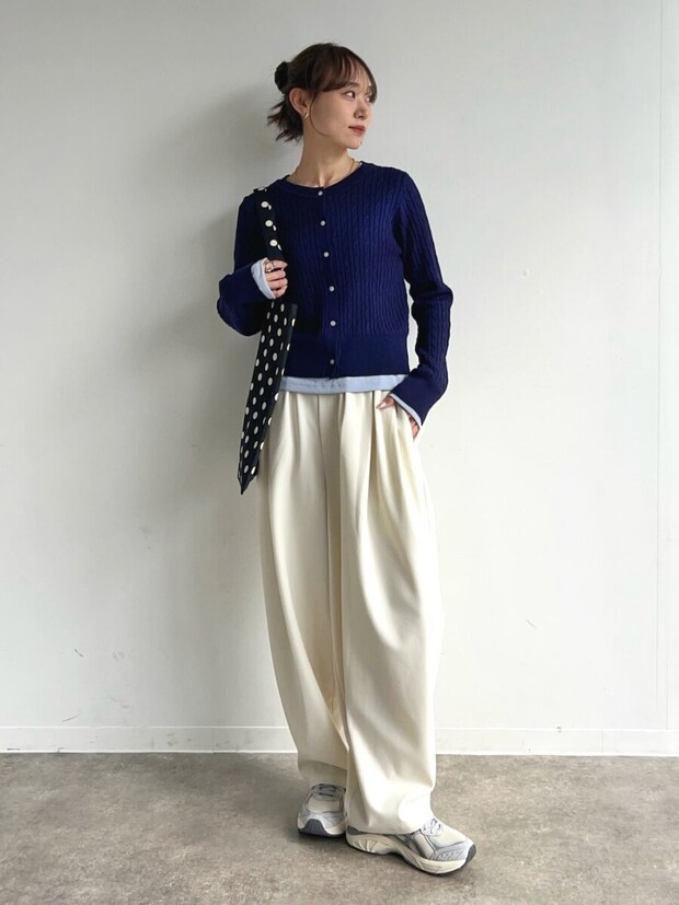 カーディガンコーデ4