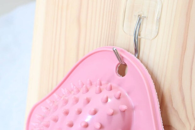 フットリフレッシュボード　フック穴