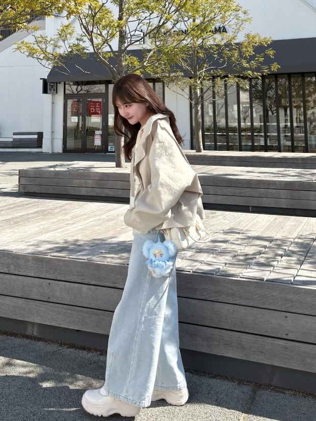 2026春大人女性おすすめワイドデニムショートトレンチコーデ