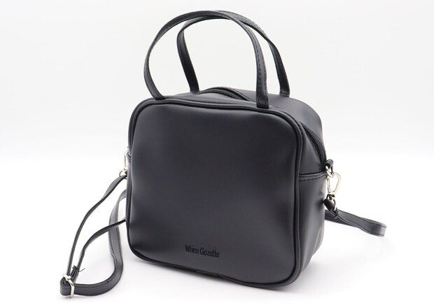 ウィム ガゼットシンセティックレザーハンドバッグ黒