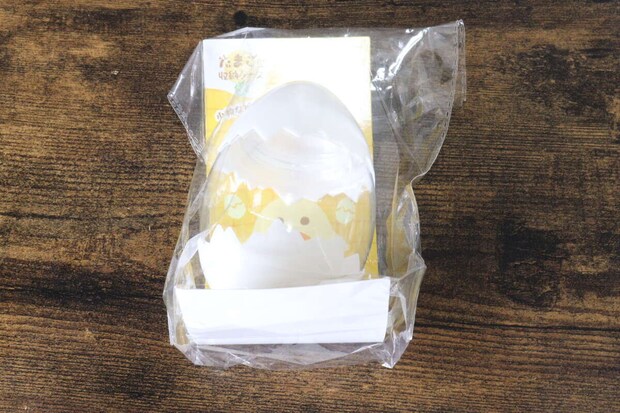 セリアのたまご型収納ケース 大のパッケージ
