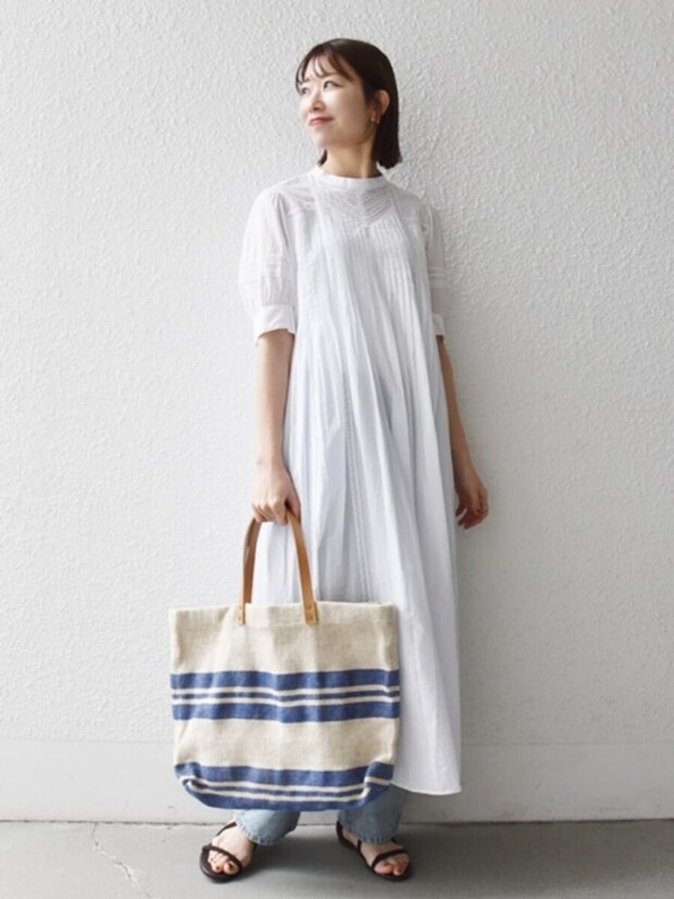 2026春大人女性おすすめ白ワンピースコーデ