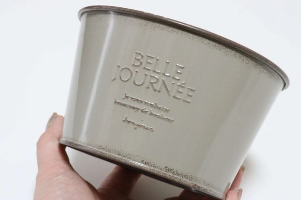 ダイソー　フレンチ風アイアンポット（浅型）