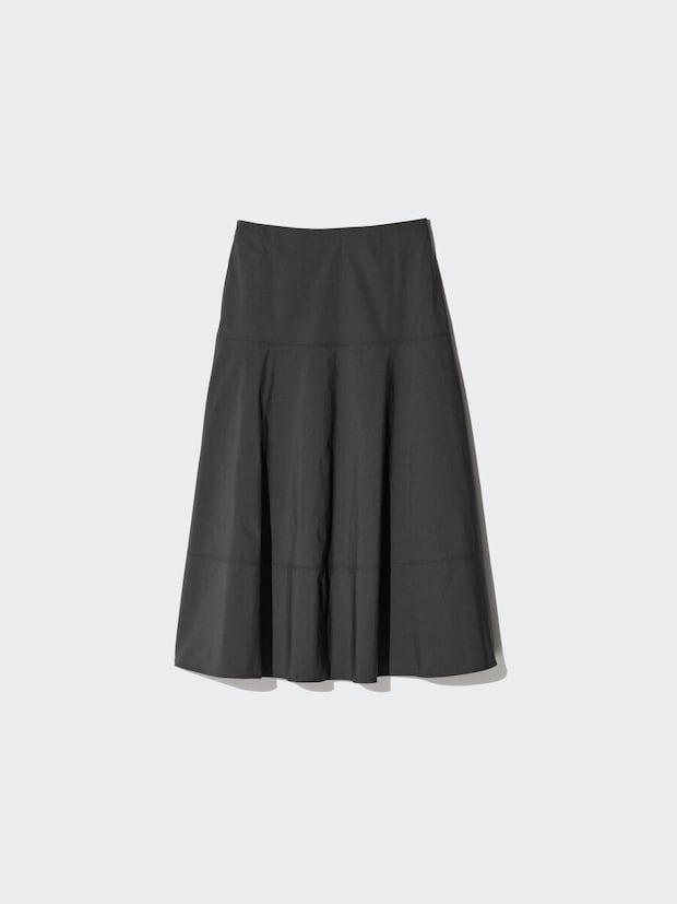 ユニクロのコットンナイロンサーキュラースカート