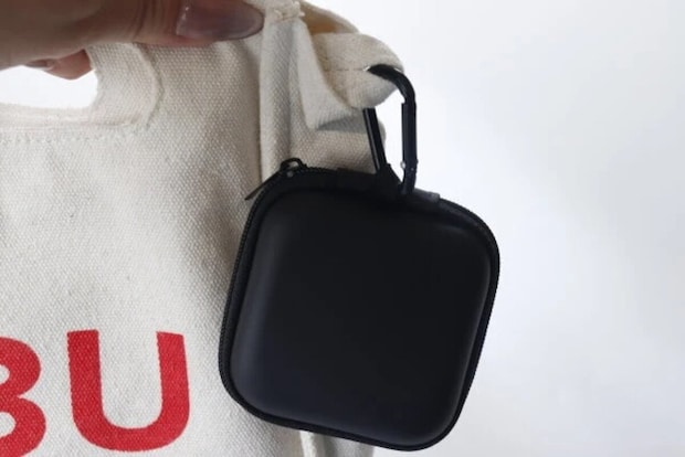 ダイソー マルチケース(カラビナ付) ダイソー マルチケース(カラビナ付)