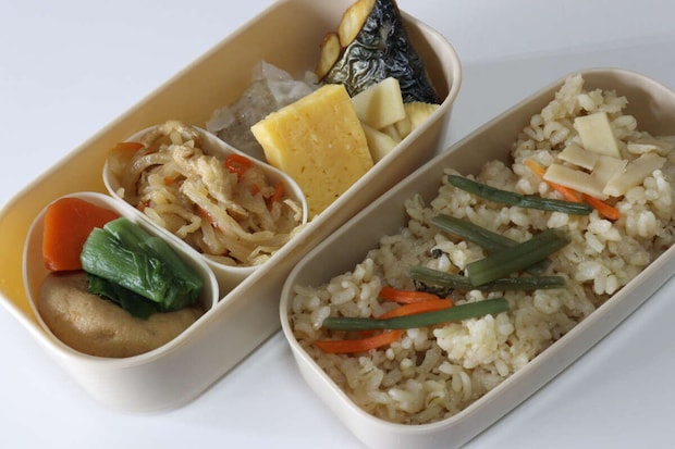 ピッケ 2段ランチボックス フェミニン　使用例