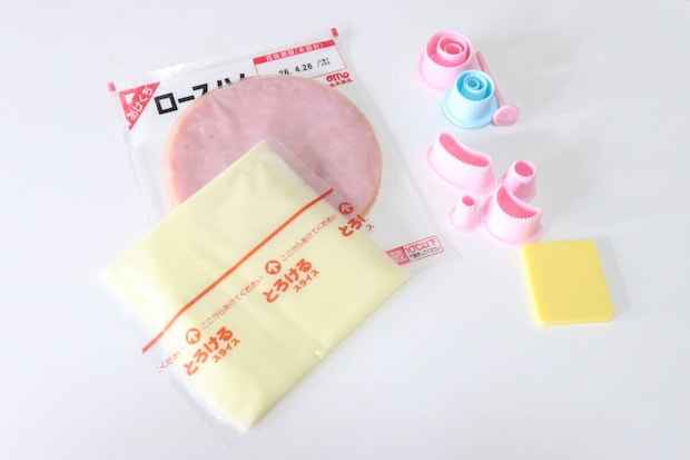 海苔にも使えるおかず抜型 シンプルフェイス 4P　おかず抜型 丸型6サイズセット