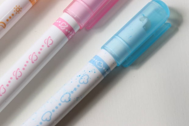 ローラー付カラーペン（雲、宇宙、月と太陽、3本）　インク漏れ