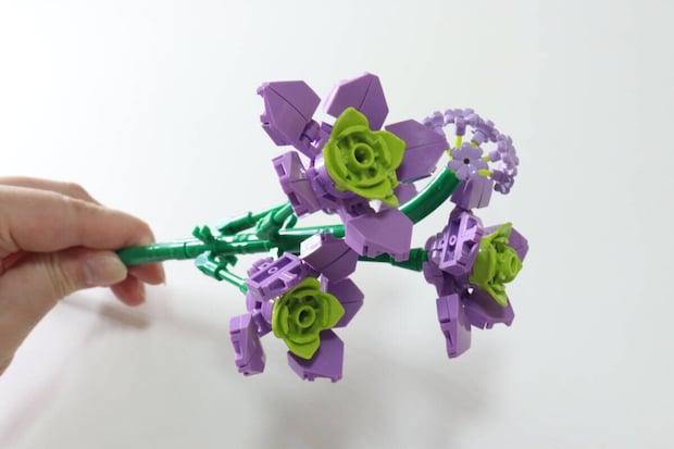 ダイソーのブロック（すみれ）の完成図