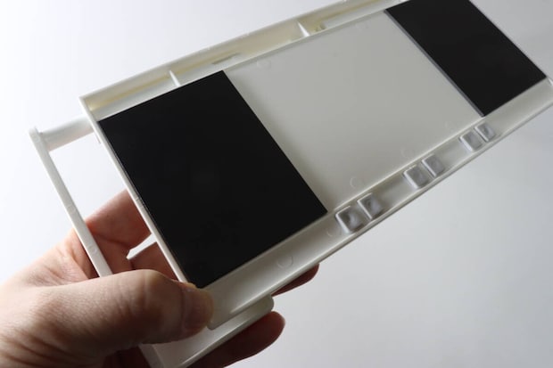 ダイソー　キッチンペーパーホルダー　マグネット