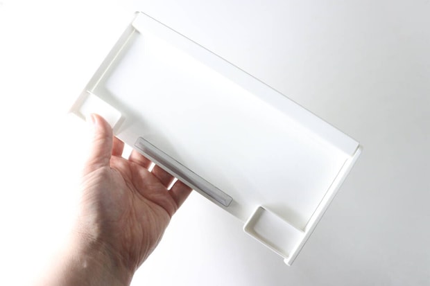 ダイソー　キッチンペーパーホルダー　デザイン