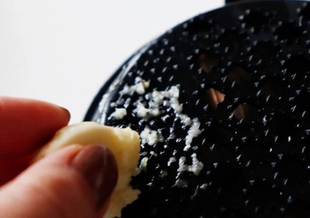 ダイソー　シェラカップ用おろし器　使用例