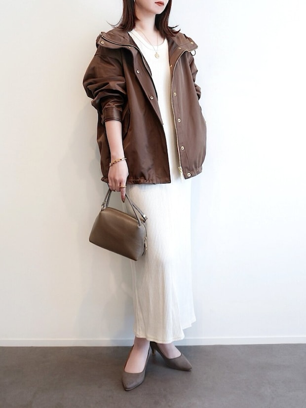 マウンテンパーカーコーデ1