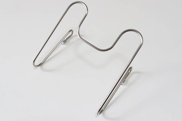 セリアのステンレス水切りラック用鍋ふたホルダー